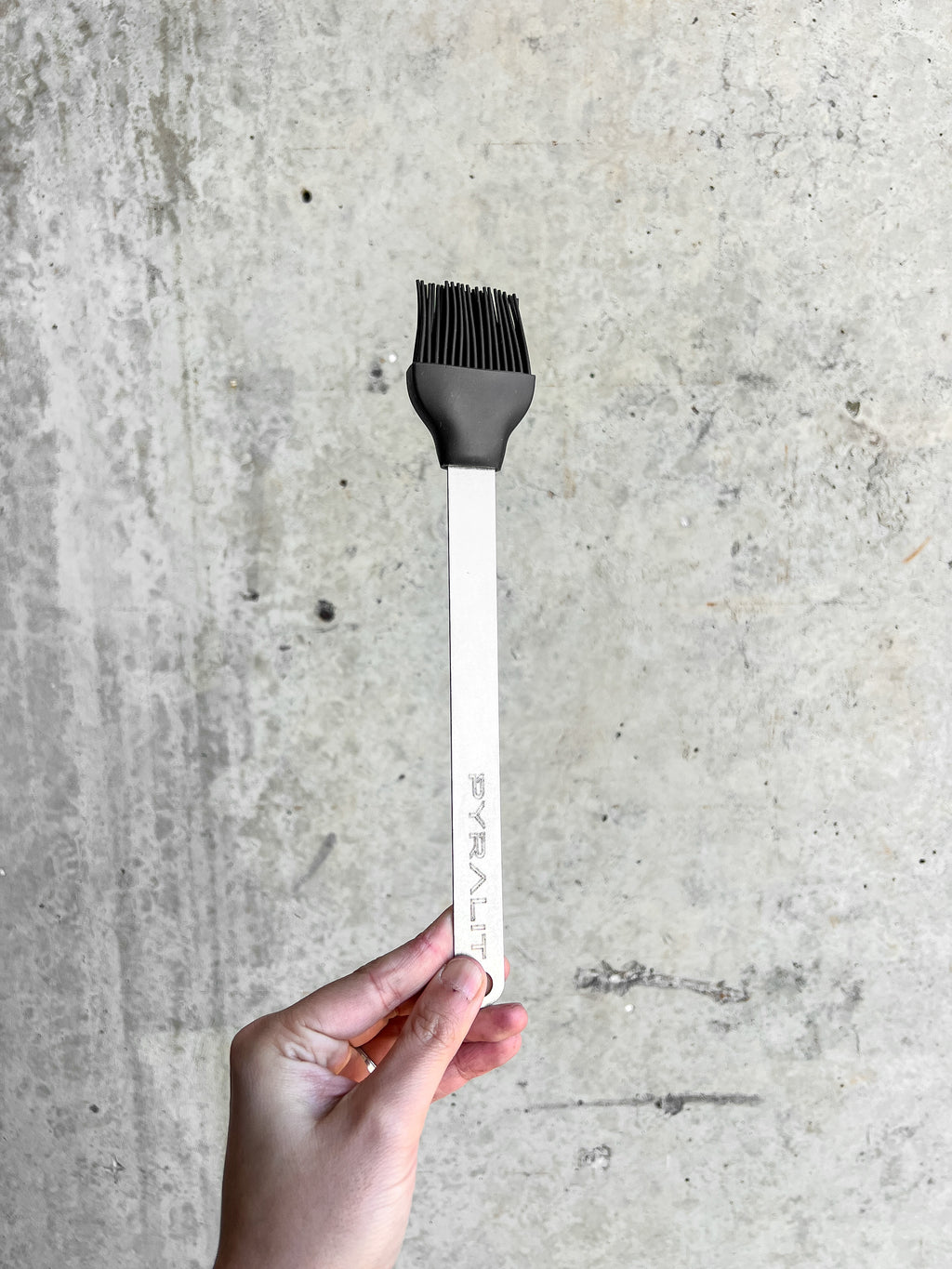 Pyralit Small Silicone Basting Brush – Built for Smaller Cooks